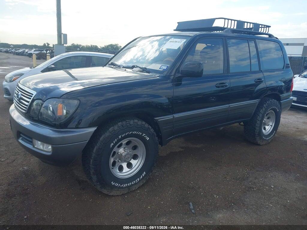 JTJHT00W523520711 2002 LEXUS LX 470 photo no. 2
