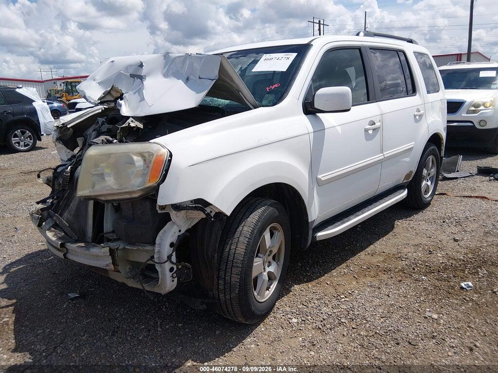 5FNYF3H60BB032642 2011 HONDA PILOT photo no. 2