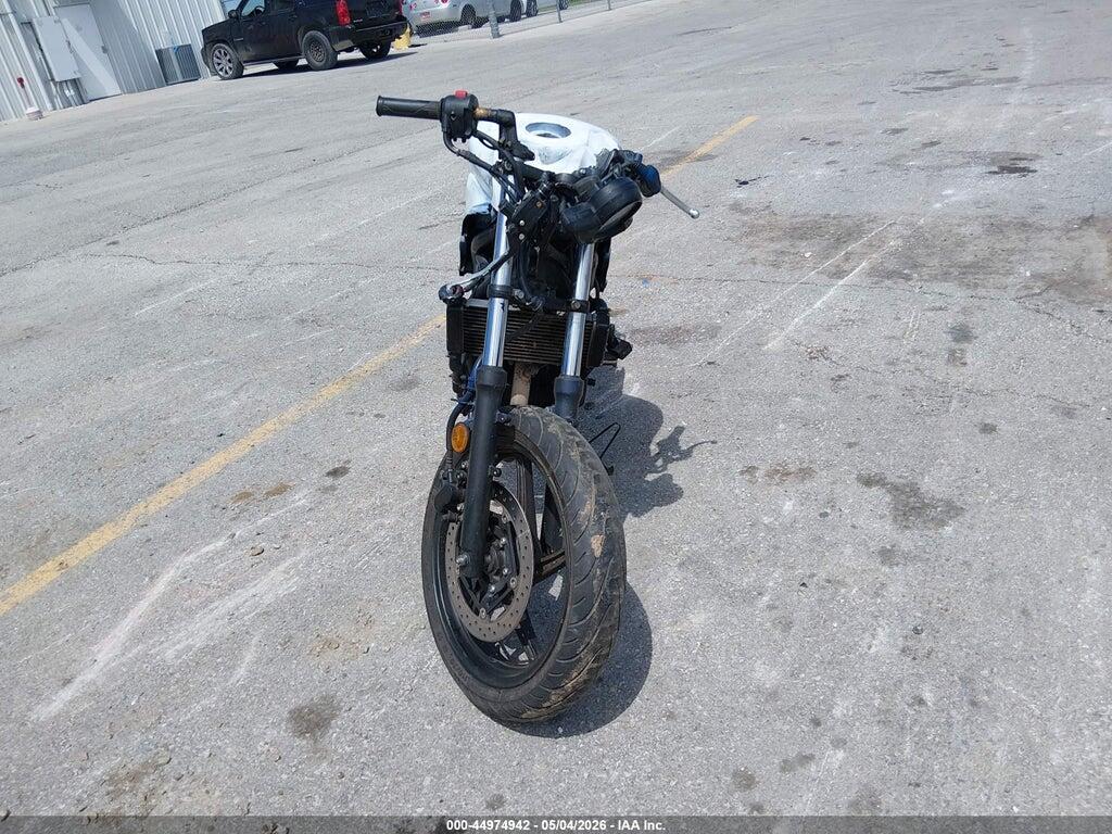 MLHNC510XF5101712 2015 HONDA CBR300 photo no. 5
