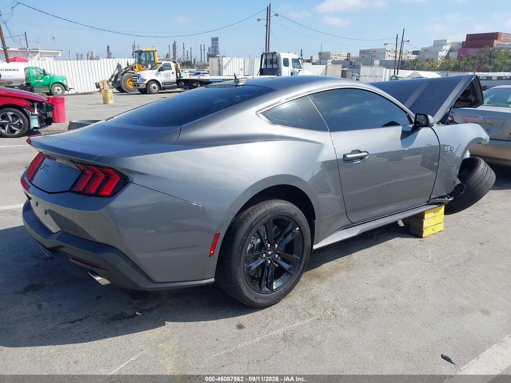 1FA6P8CF7T5411056 2026 FORD MUSTANG photo no. 4