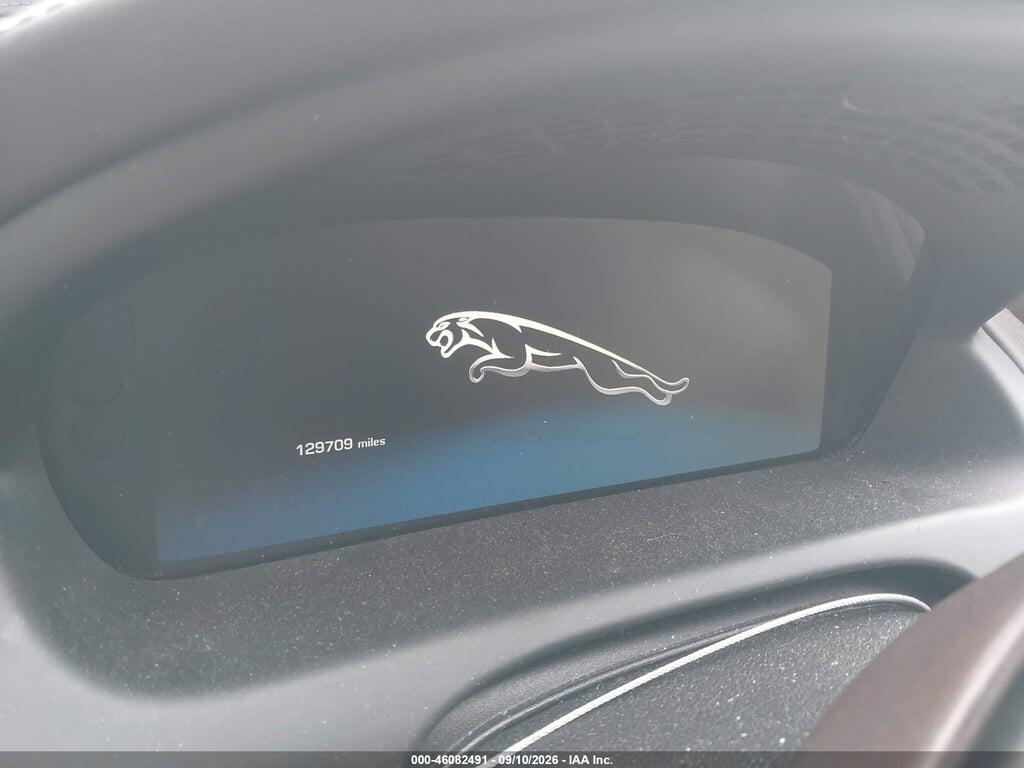 SAJWA1CB0BLV05565 2011 JAGUAR XJ photo no. 7