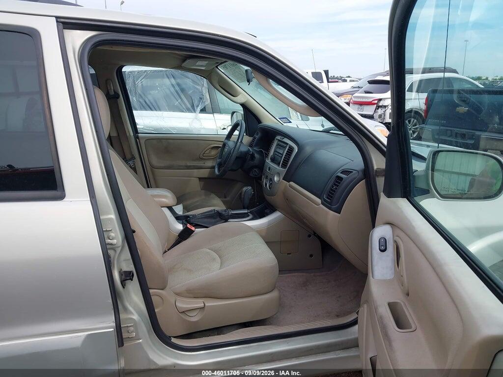 4F2YZ04195KM31914 2005 MAZDA TRIBUTE photo no. 5