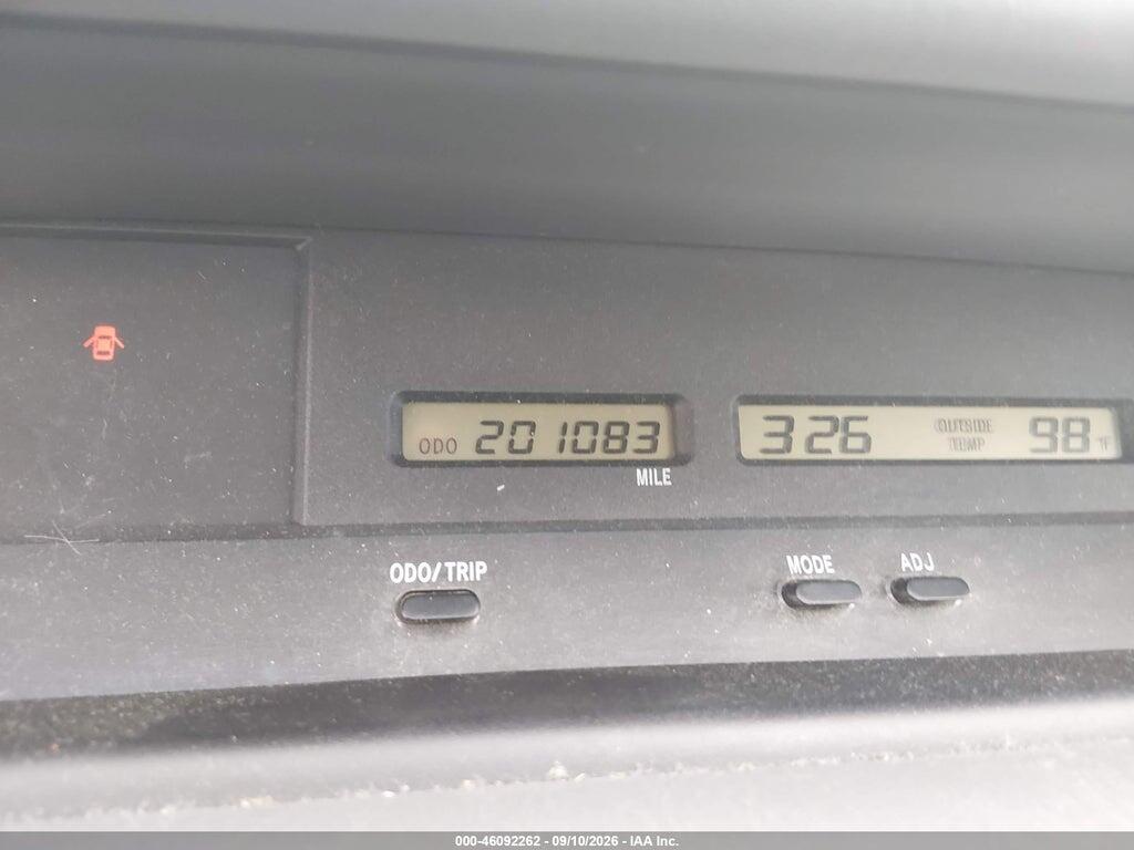 4T1BF28B02U213918 2002 TOYOTA AVALON photo no. 7