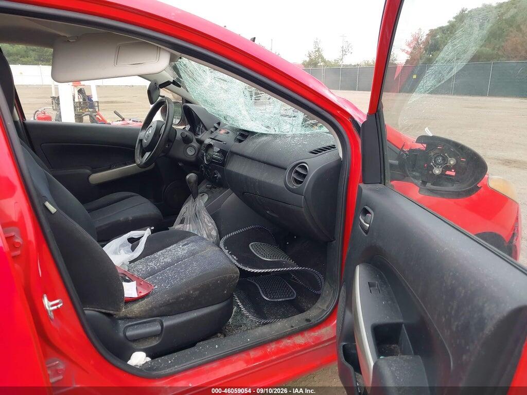 JM1DE1HY1B0105927 2011 MAZDA MAZDA2 photo no. 5