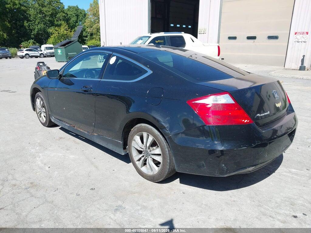 1HGCS1B85AA003781 2010 HONDA ACCORD CPE photo no. 3