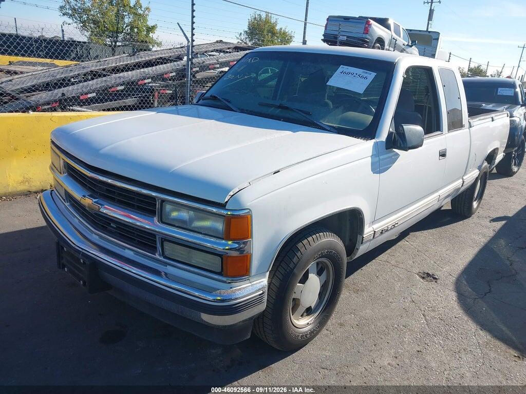 1GCEC19R5XR107281 1999 CHEVROLET C1500 photo no. 2