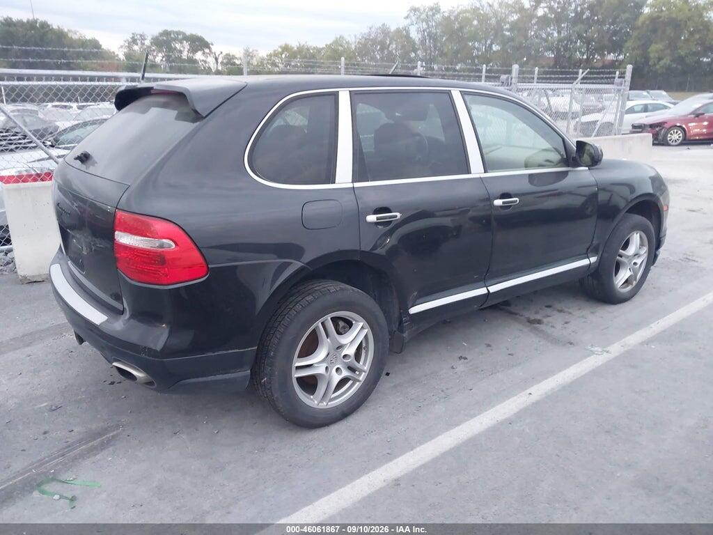 2010 PORSCHE CAYENNE — Фото 4 из 13