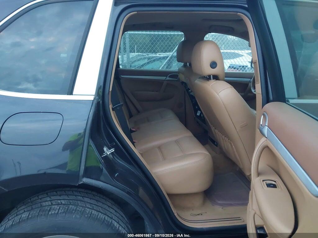 2010 PORSCHE CAYENNE — Фото 8 из 13
