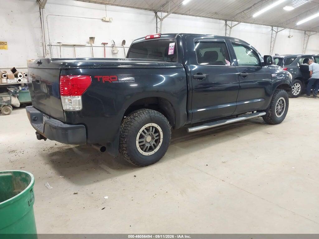 5TFDY5F11AX146715 2010 TOYOTA TUNDRA photo no. 4