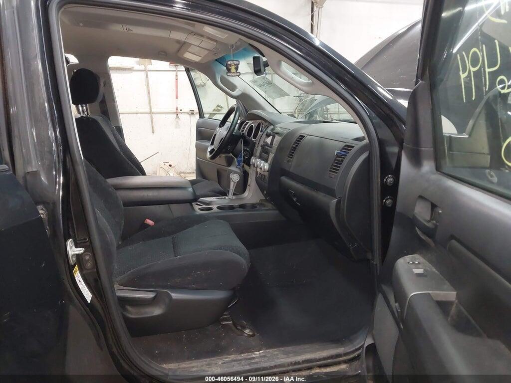5TFDY5F11AX146715 2010 TOYOTA TUNDRA photo no. 5