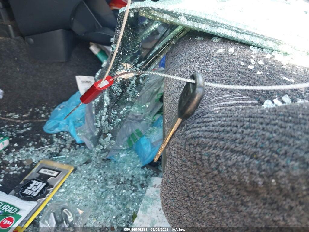 JHLRD1844YC050177 2000 HONDA CR-V photo no. 11
