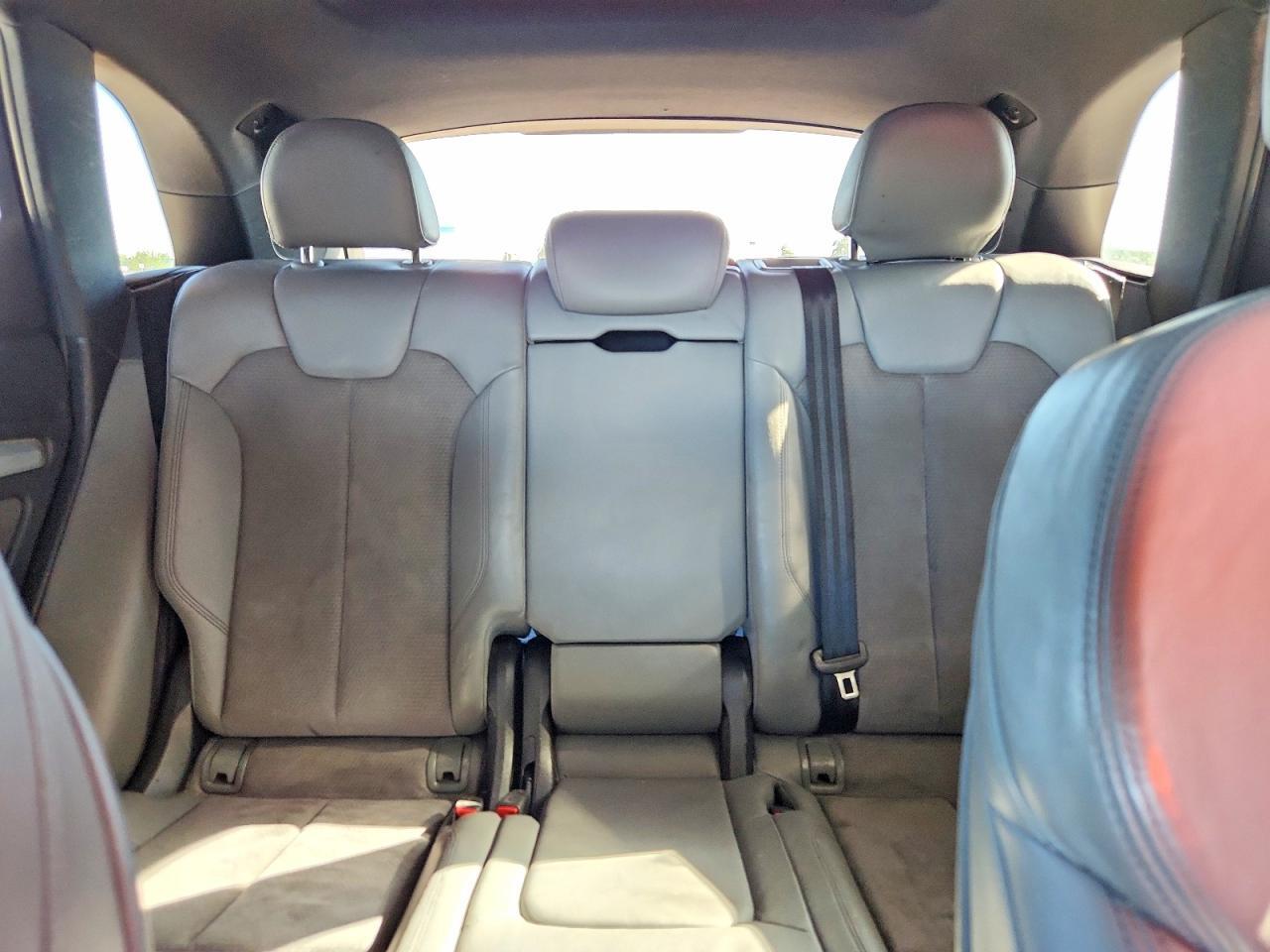 2018 AUDI SQ5 PREMIUM PLUS — Фото 10 из 13