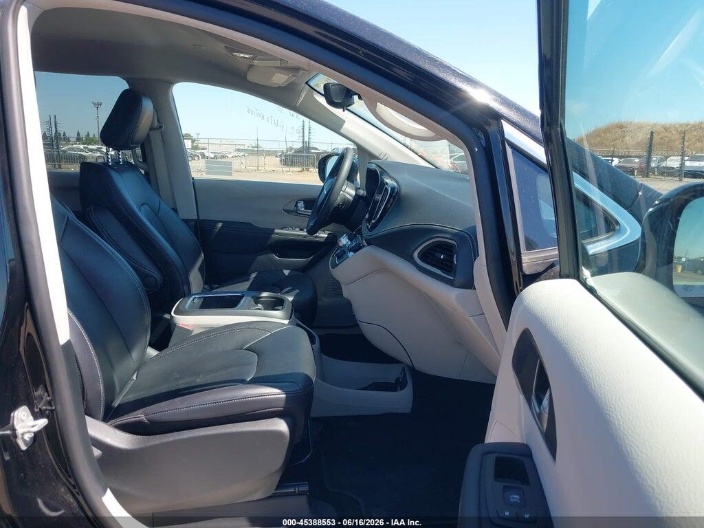 2C4RC1S72RR137796 2024 CHRYSLER PACIFICA HYBRID photo no. 5