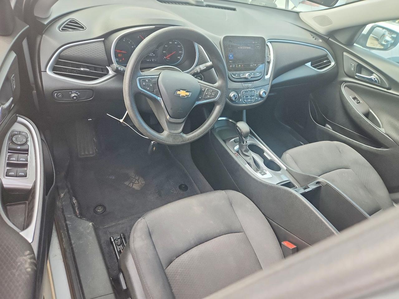 2022 CHEVROLET MALIBU LT — Фото 8 из 12