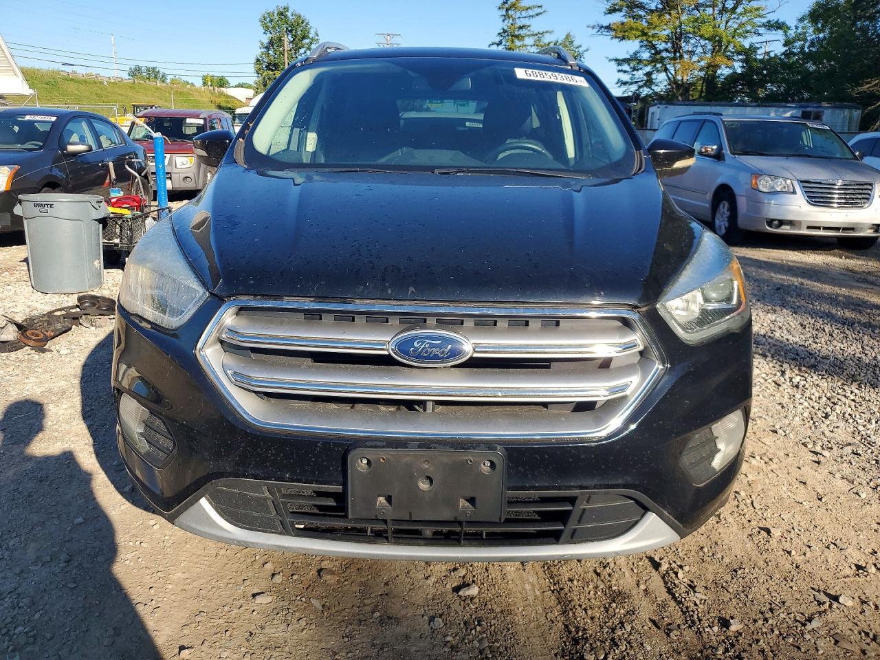 2017 FORD ESCAPE TITANIUM — Фото 5 из 14