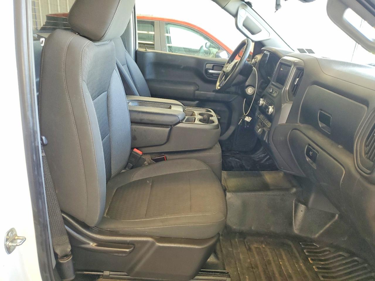 2022 GMC SIERRA LIMITED K1500 — Фото 10 из 12