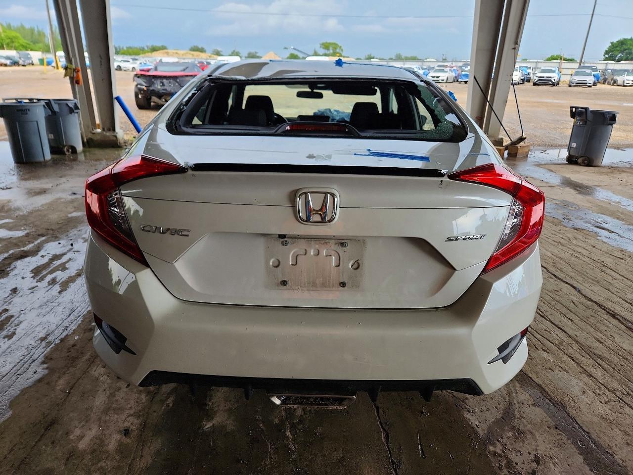 2020 HONDA CIVIC SPORT — Фото 6 из 12
