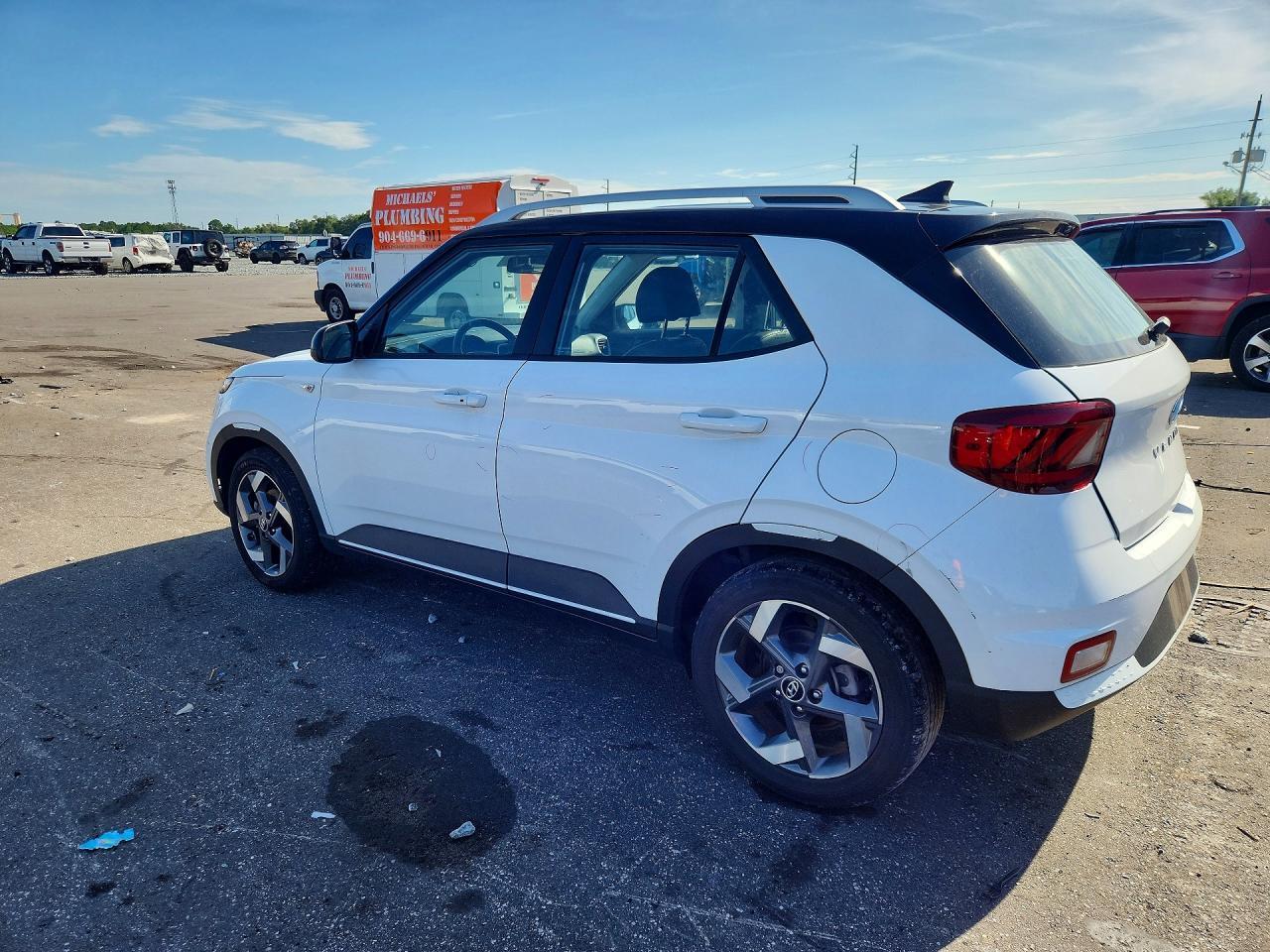 2022 HYUNDAI VENUE LIMITED — Фото 2 из 12