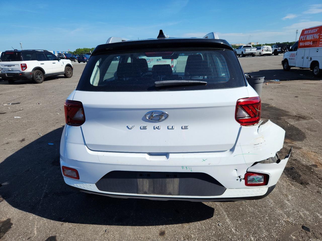 2022 HYUNDAI VENUE LIMITED — Фото 6 из 12