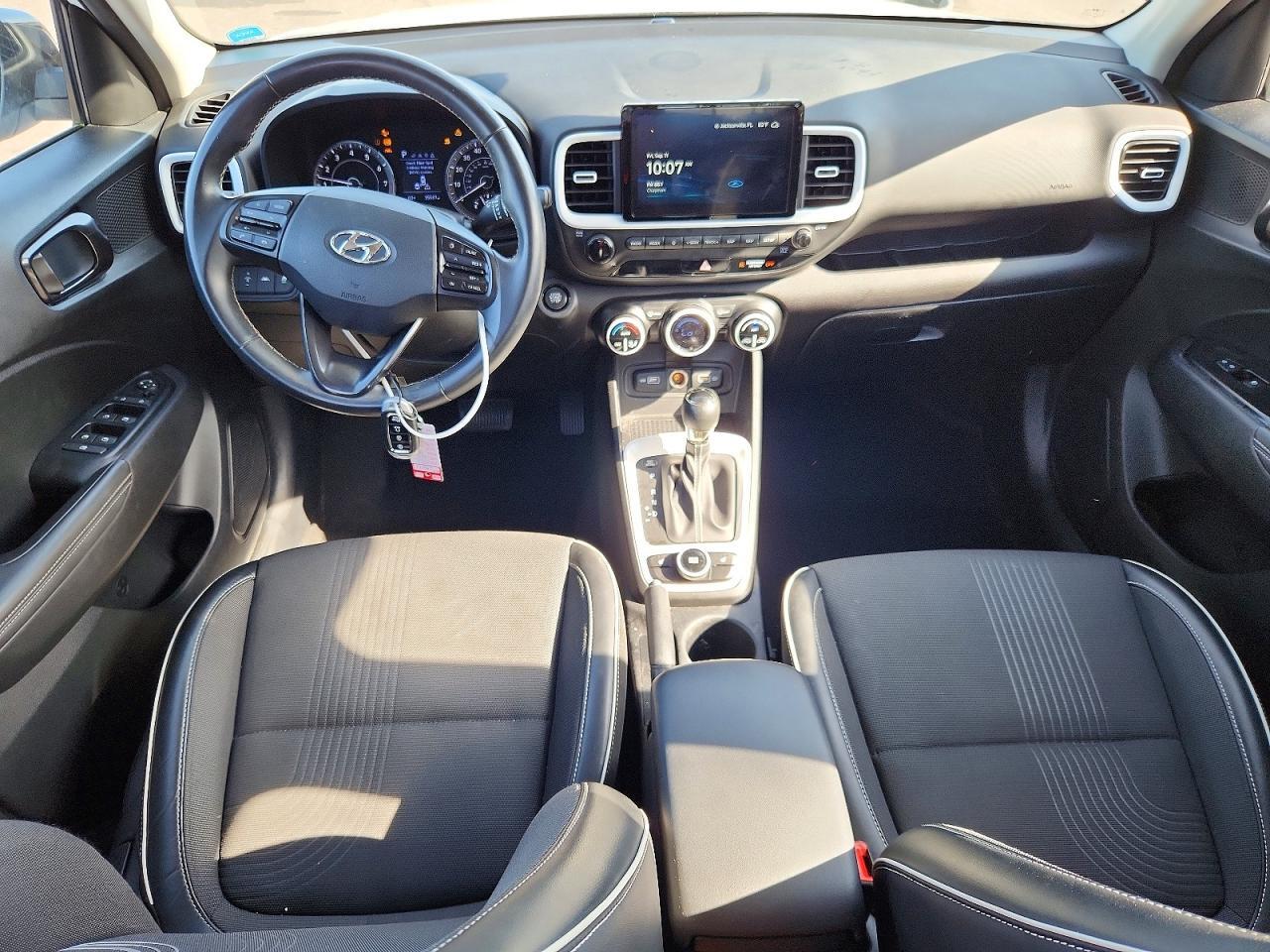 2022 HYUNDAI VENUE LIMITED — Фото 8 из 12