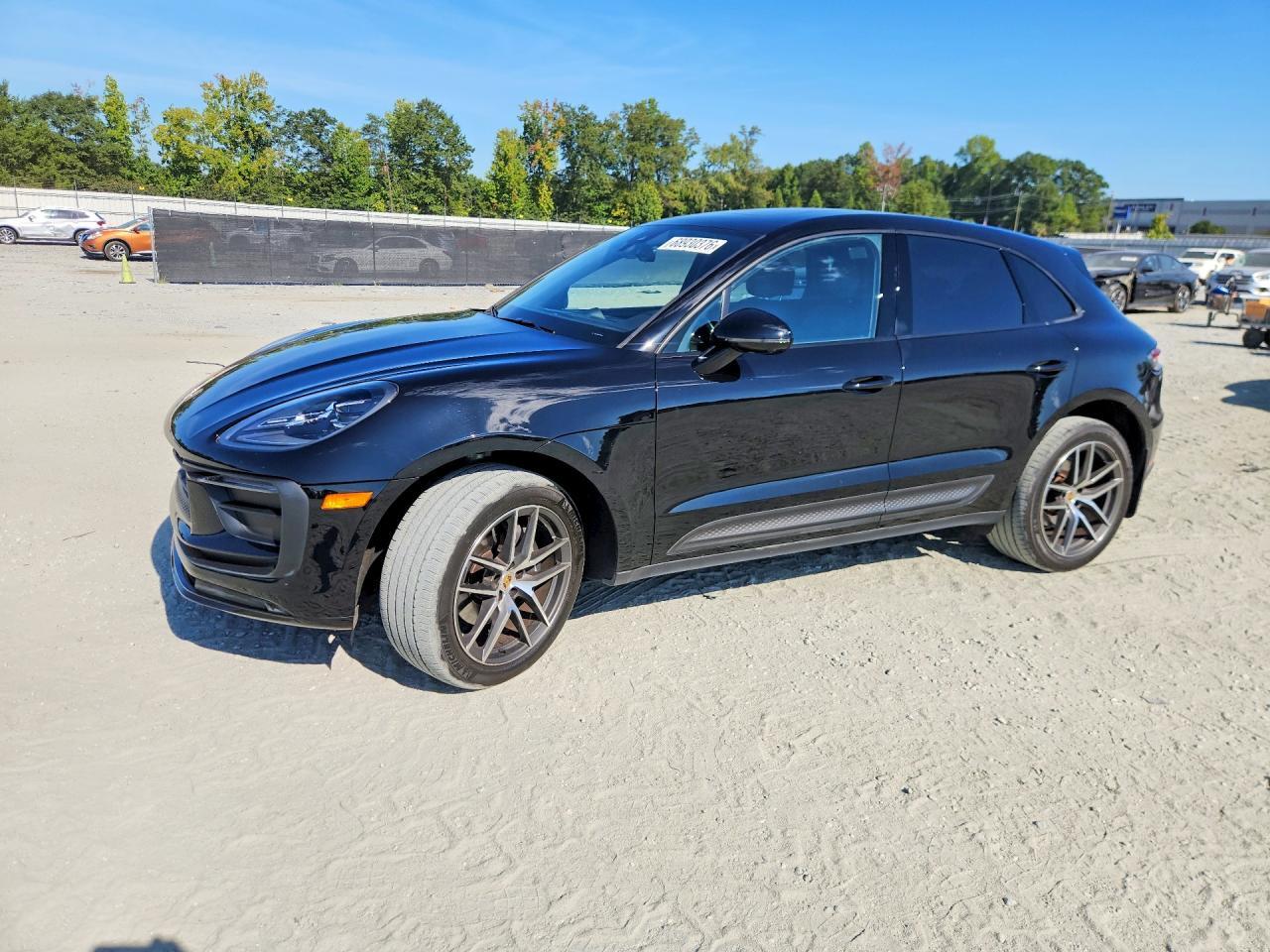 2024 PORSCHE MACAN WP1AA2A52RLB02370
