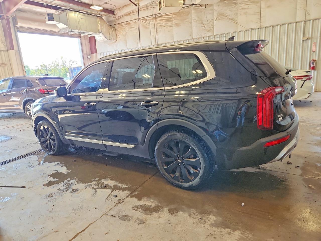 2020 KIA TELLURIDE S — Фото 2 из 13