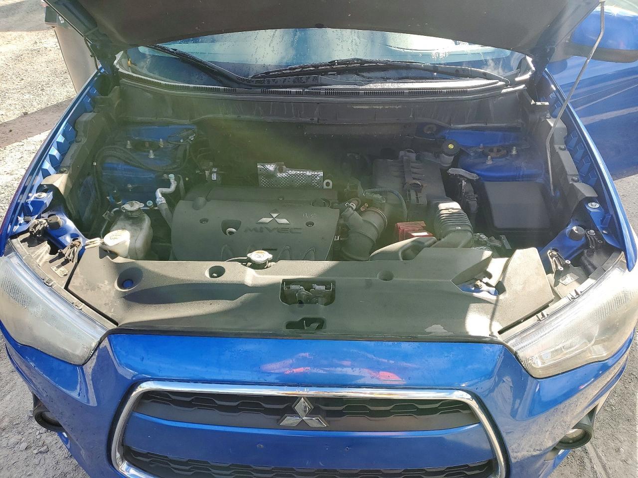 2015 MITSUBISHI OUTLANDER SPORT ES — Фото 12 из 13