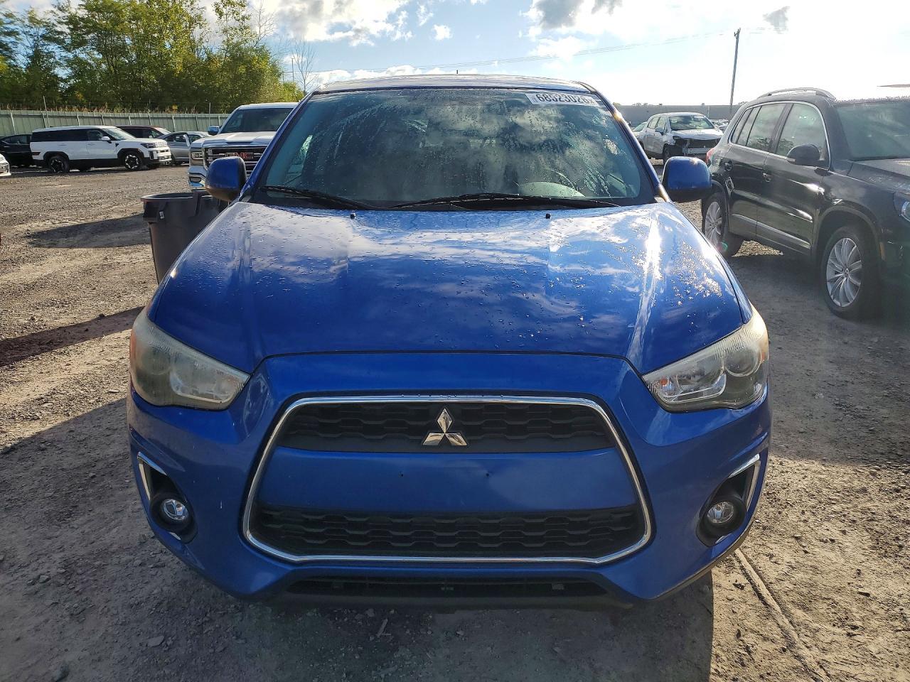 2015 MITSUBISHI OUTLANDER SPORT ES — Фото 5 из 13