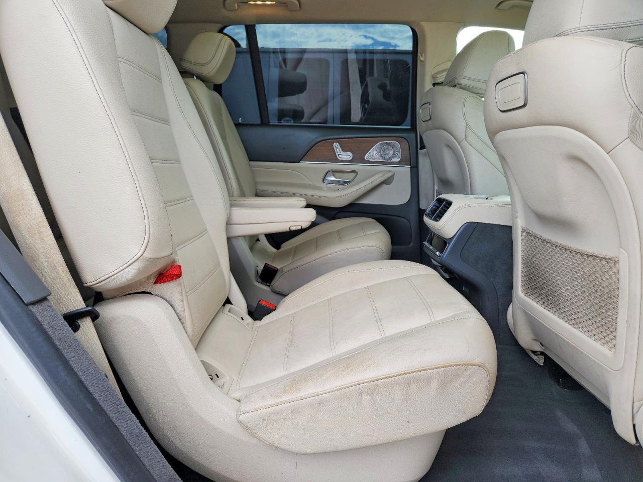 2020 MERCEDES-BENZ GLS 450 4MATIC — Фото 11 из 14