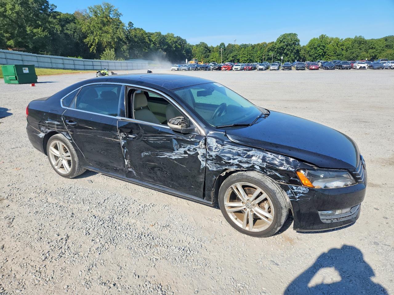 2014 VOLKSWAGEN PASSAT SE — Фото 4 из 12