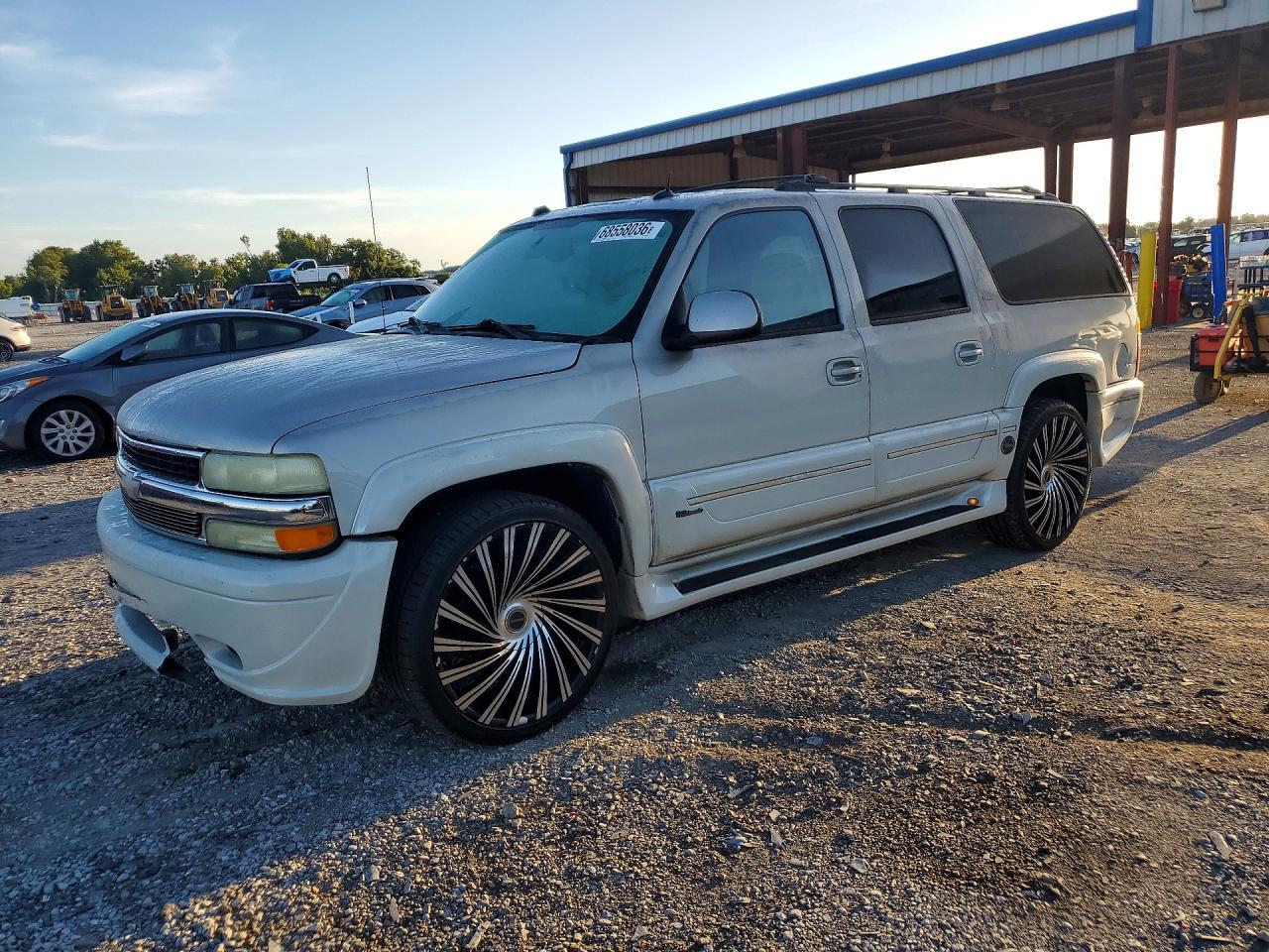 2004 CHEVROLET SUBURBAN 3GNEC16Z04G294453