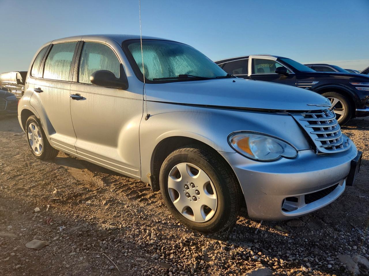 3A8FY48B48T176962 2008 CHRYSLER PT CRUISER photo no. 4