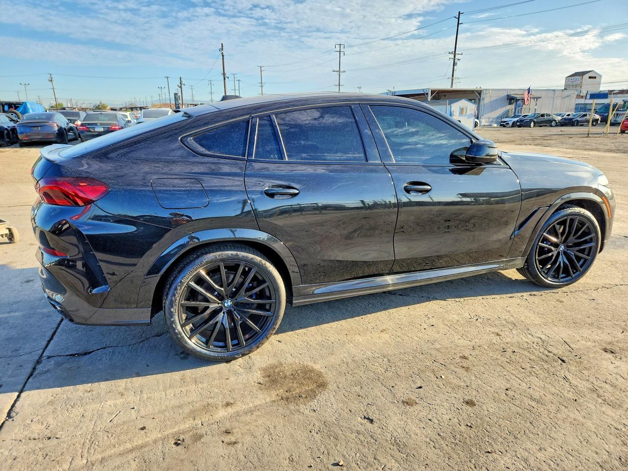 2026 BMW X6 XDRIVE40I — Фото 3 из 13