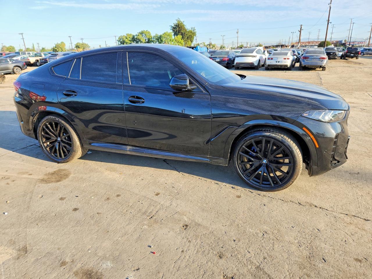 2026 BMW X6 XDRIVE40I — Фото 4 из 13
