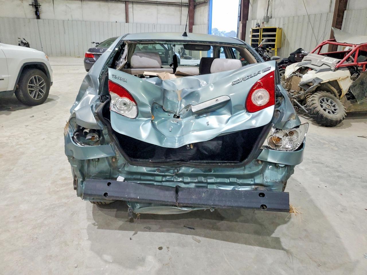 2006 TOYOTA COROLLA LE — Фото 6 из 12