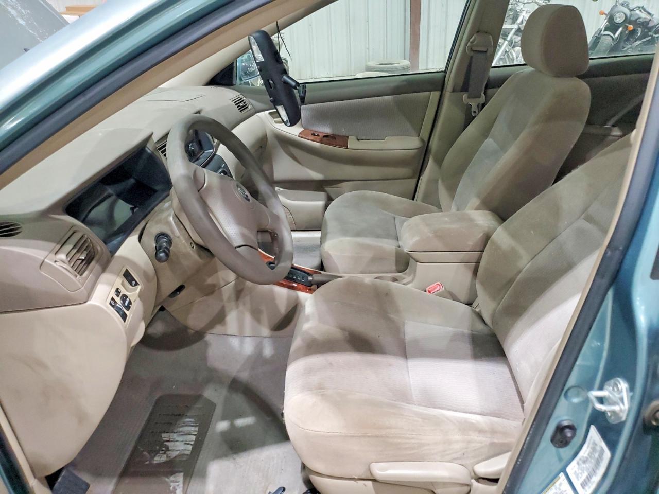 2006 TOYOTA COROLLA LE — Фото 7 из 12