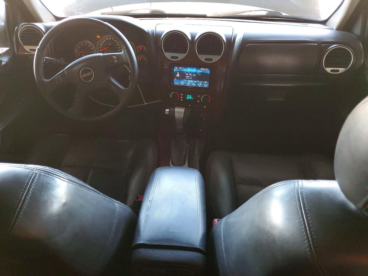 1GKDT13S372111785 2007 GMC ENVOY photo no. 8