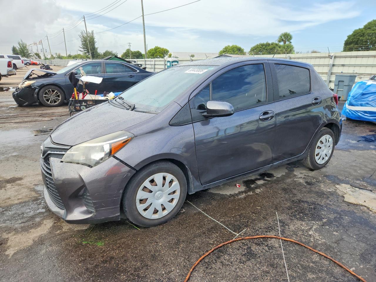 2017 TOYOTA YARIS VNKKTUD37HA075772