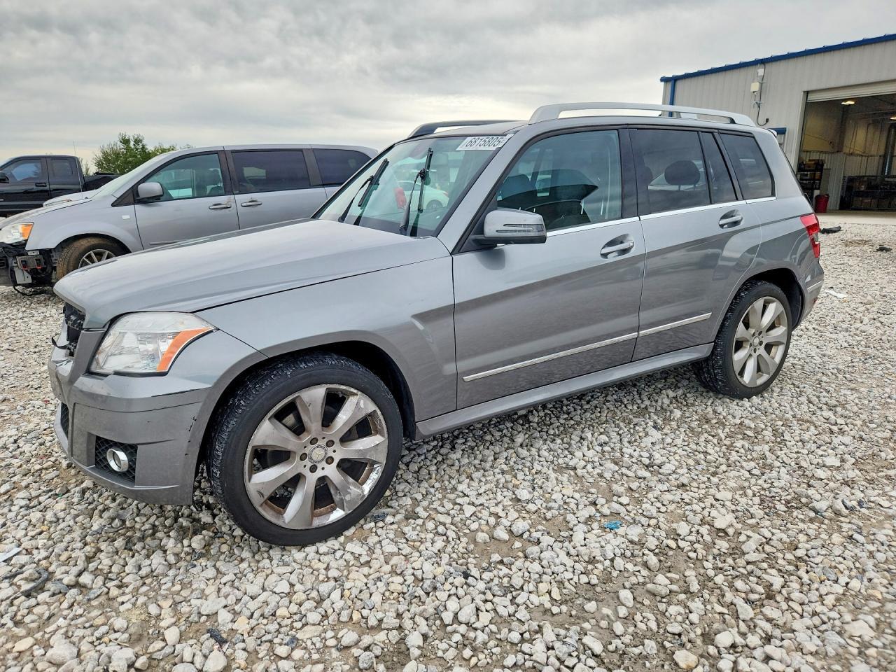 2011 MERCEDES-BENZ GLK WDCGG8HB4BF639149