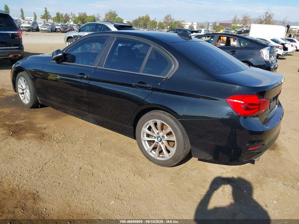 WBA8E1G52GNT99340 2016 BMW 320I photo no. 3