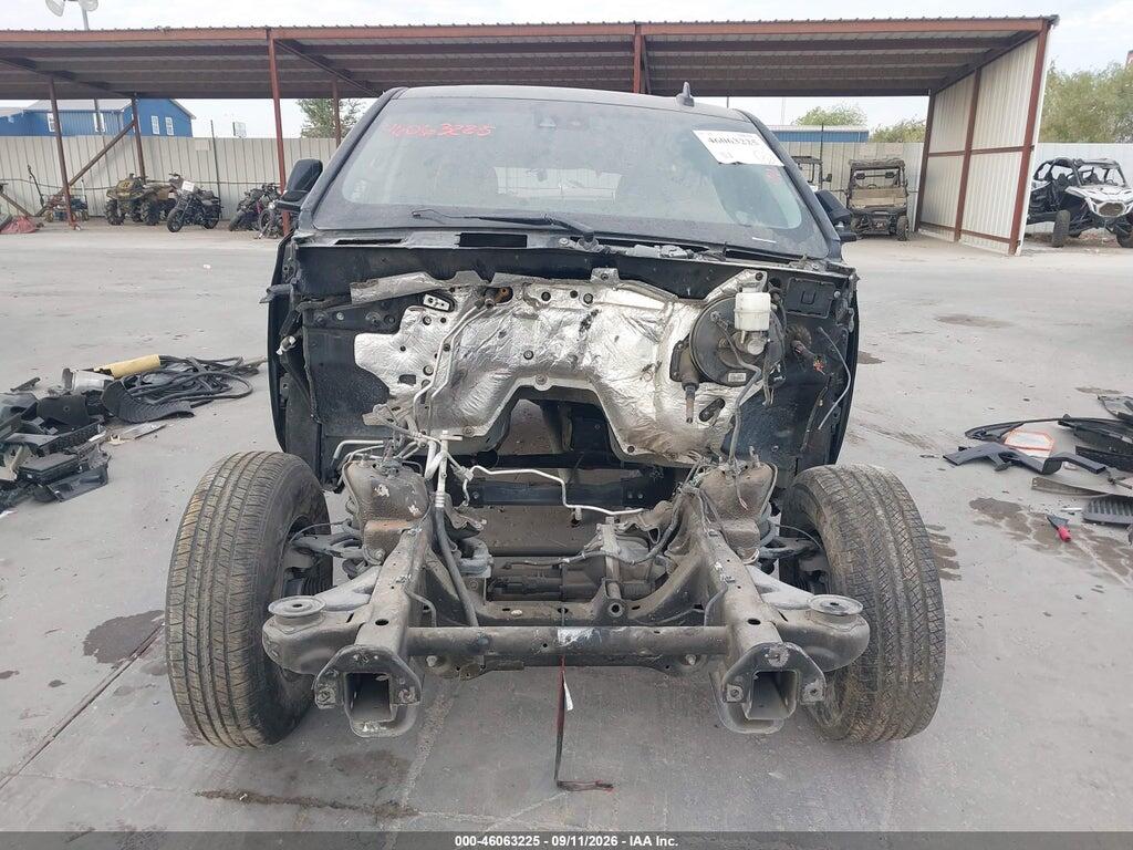 1GYS4CKJ7HR210049 2017 CADILLAC ESCALADE photo no. 11