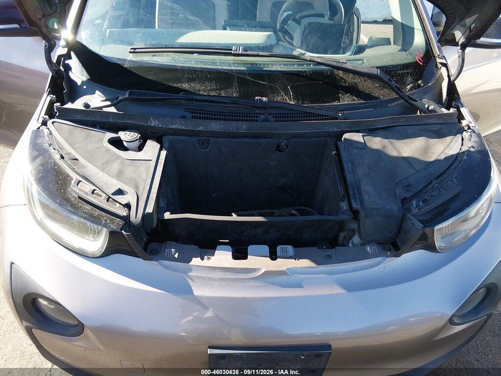 WBY1Z4C5XFV504526 2015 BMW I3 photo no. 10