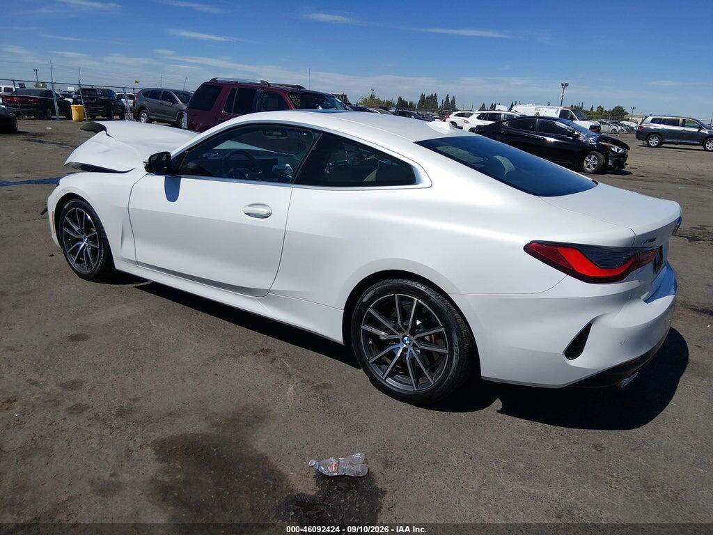 WBA73AP03RCN56605 2024 BMW 430I photo no. 3
