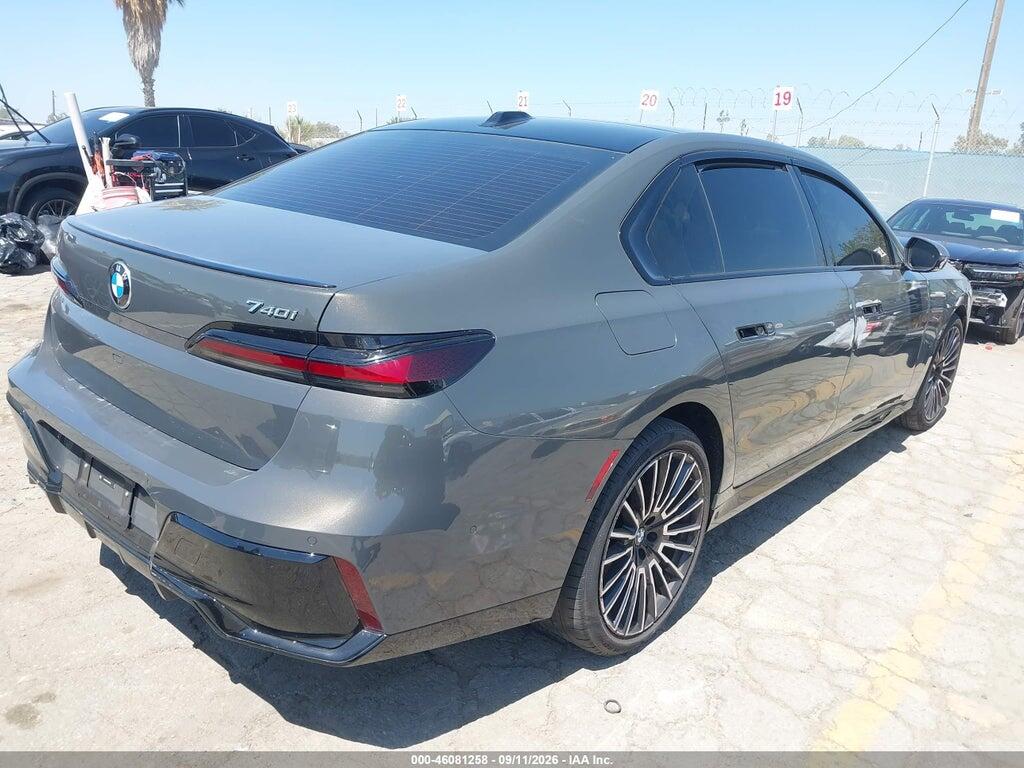 WBA23EH07SCV55155 2025 BMW 740I photo no. 4