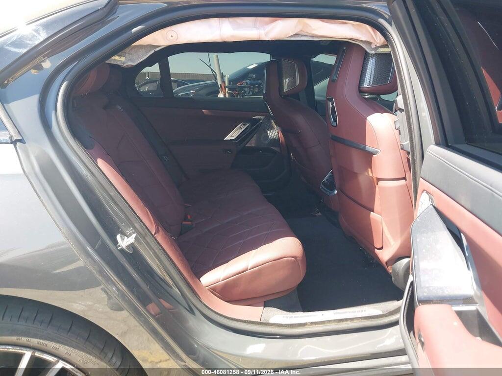 WBA23EH07SCV55155 2025 BMW 740I photo no. 8