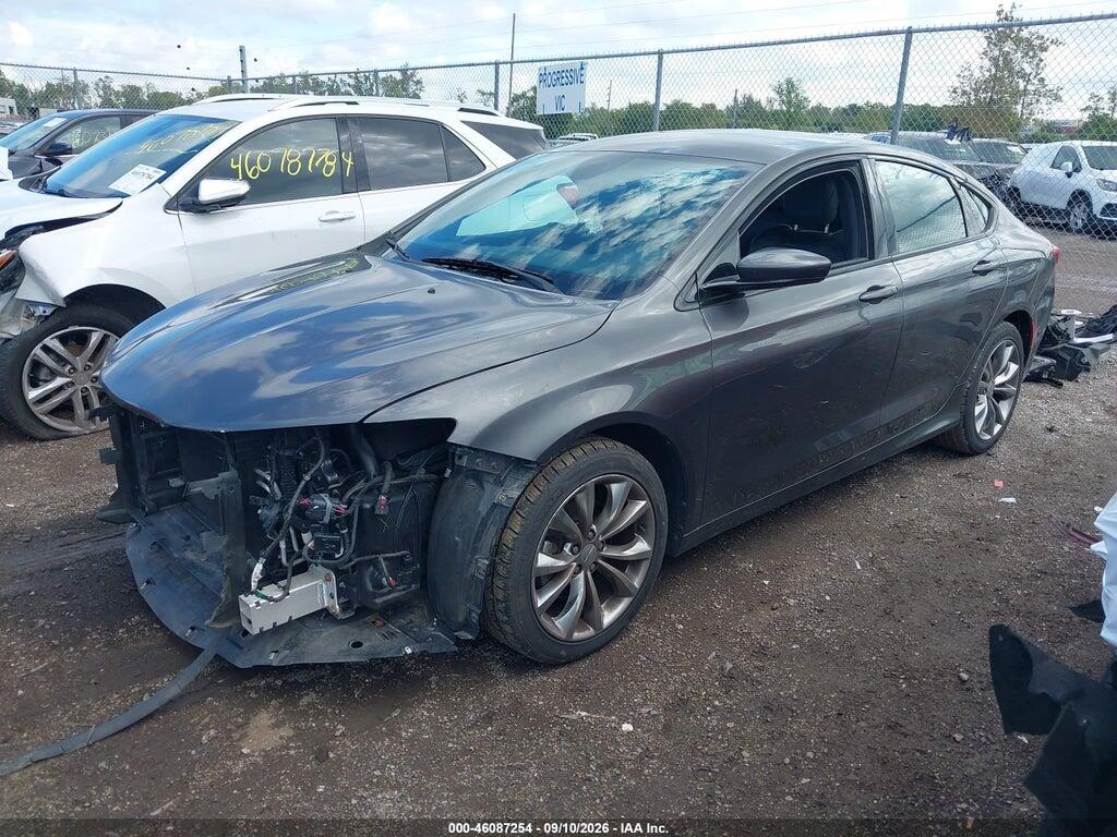 1C3CCCBB7FN555239 2015 CHRYSLER 200 photo no. 2