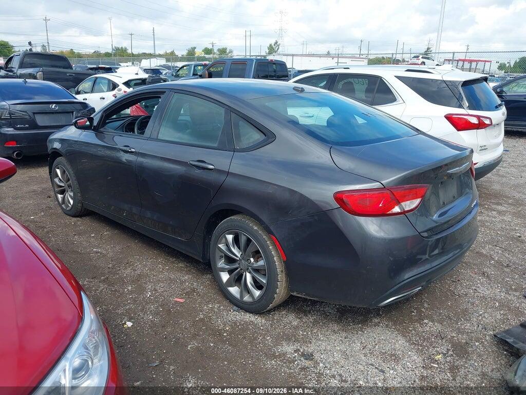 1C3CCCBB7FN555239 2015 CHRYSLER 200 photo no. 3