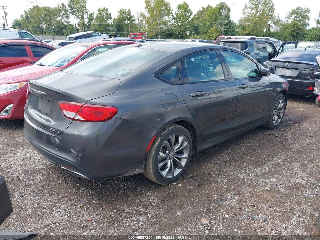 1C3CCCBB7FN555239 2015 CHRYSLER 200 photo no. 4