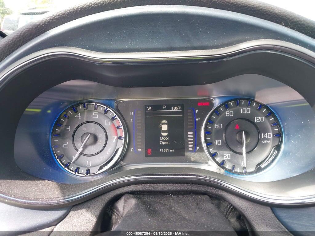 1C3CCCBB7FN555239 2015 CHRYSLER 200 photo no. 7