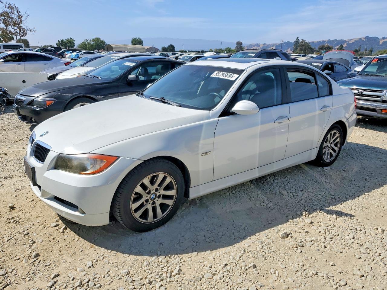 2007 BMW 328 WBAVA37547NL11365